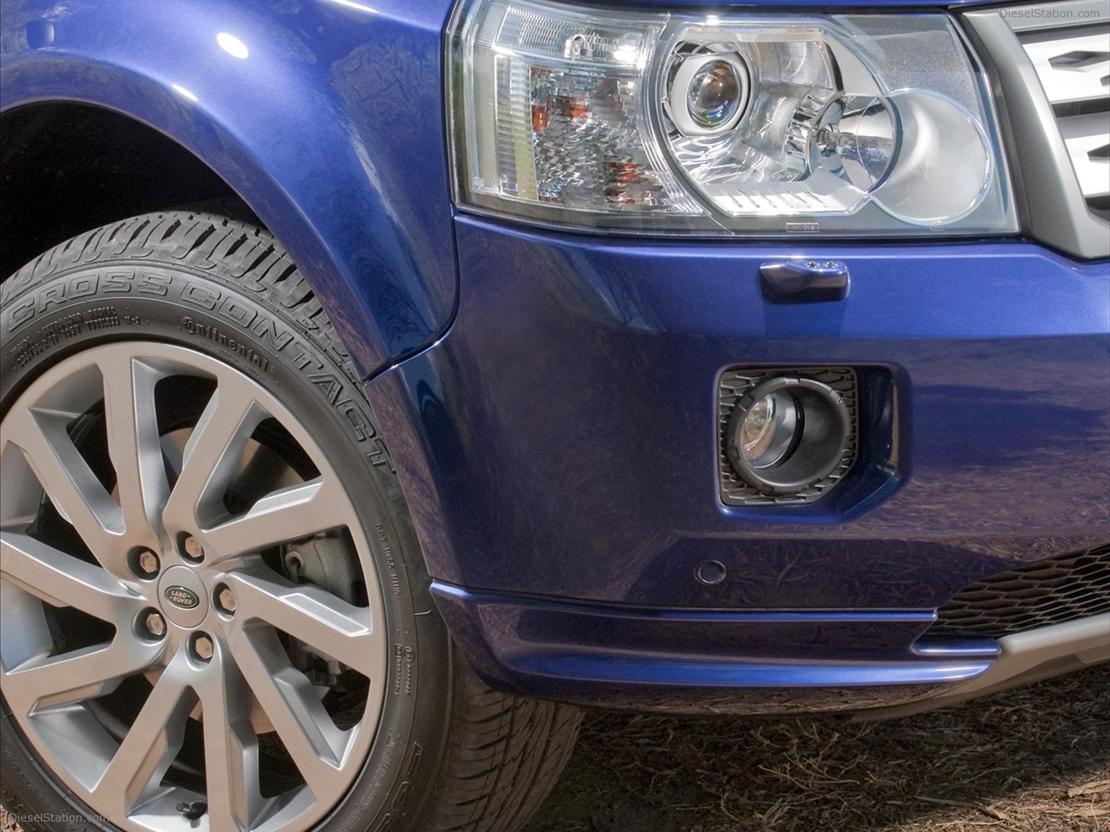 Land Rover LR2 2011